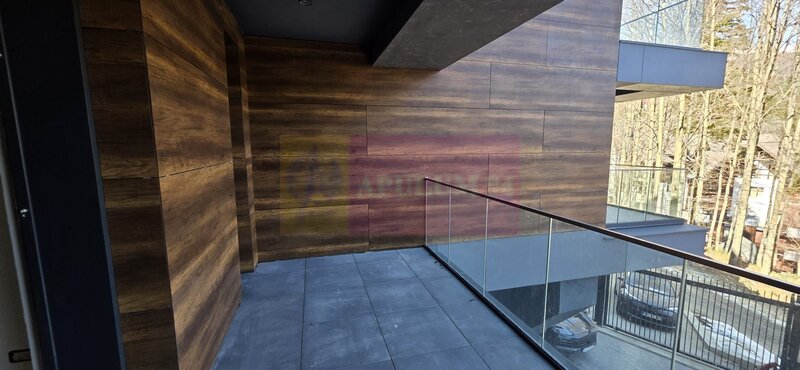 Apartament 2 camere de vanzare la Sinaia - Lux